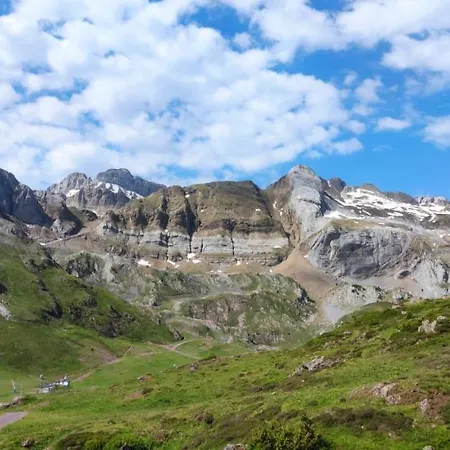 A Estrenar En Апартаменты Вильянуа