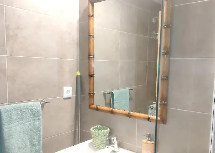 Apartamento A Estrenar En *